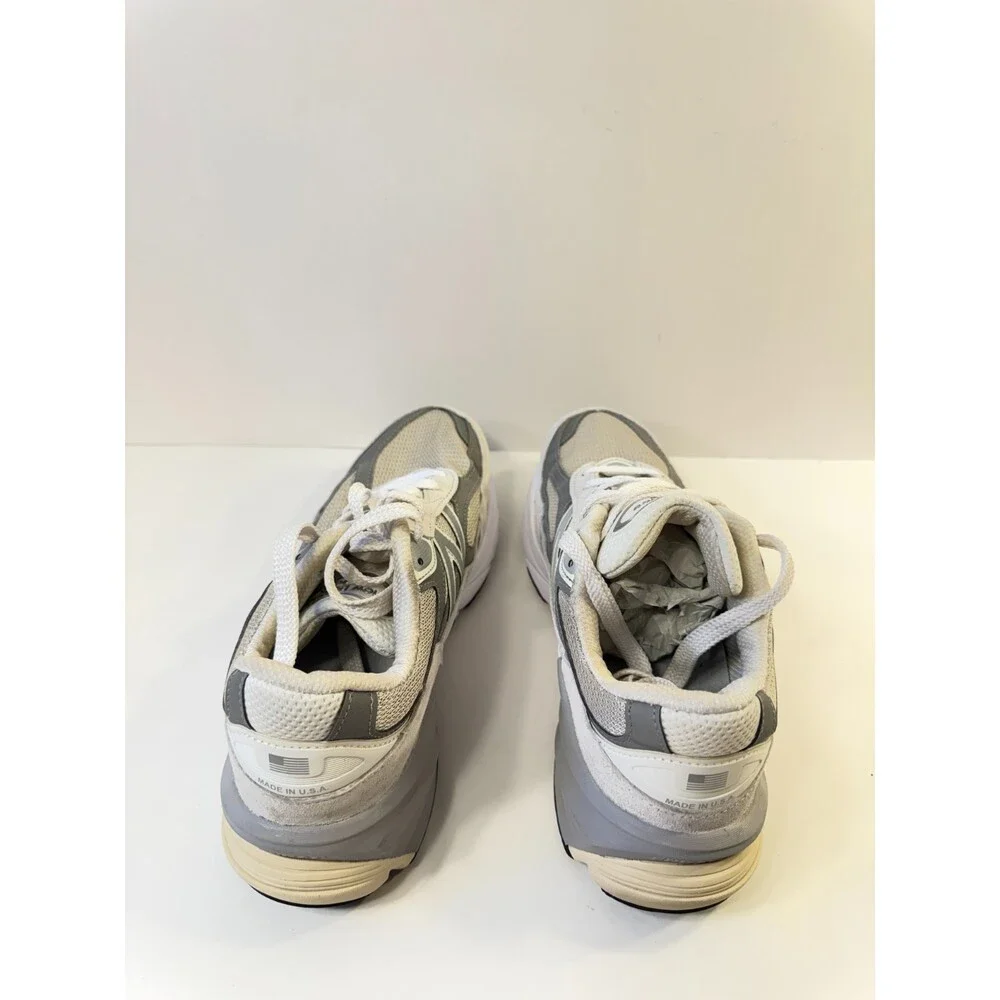 New Balance Unisex Made in USA 990 V6 Sneaker, Grey Mens US 11